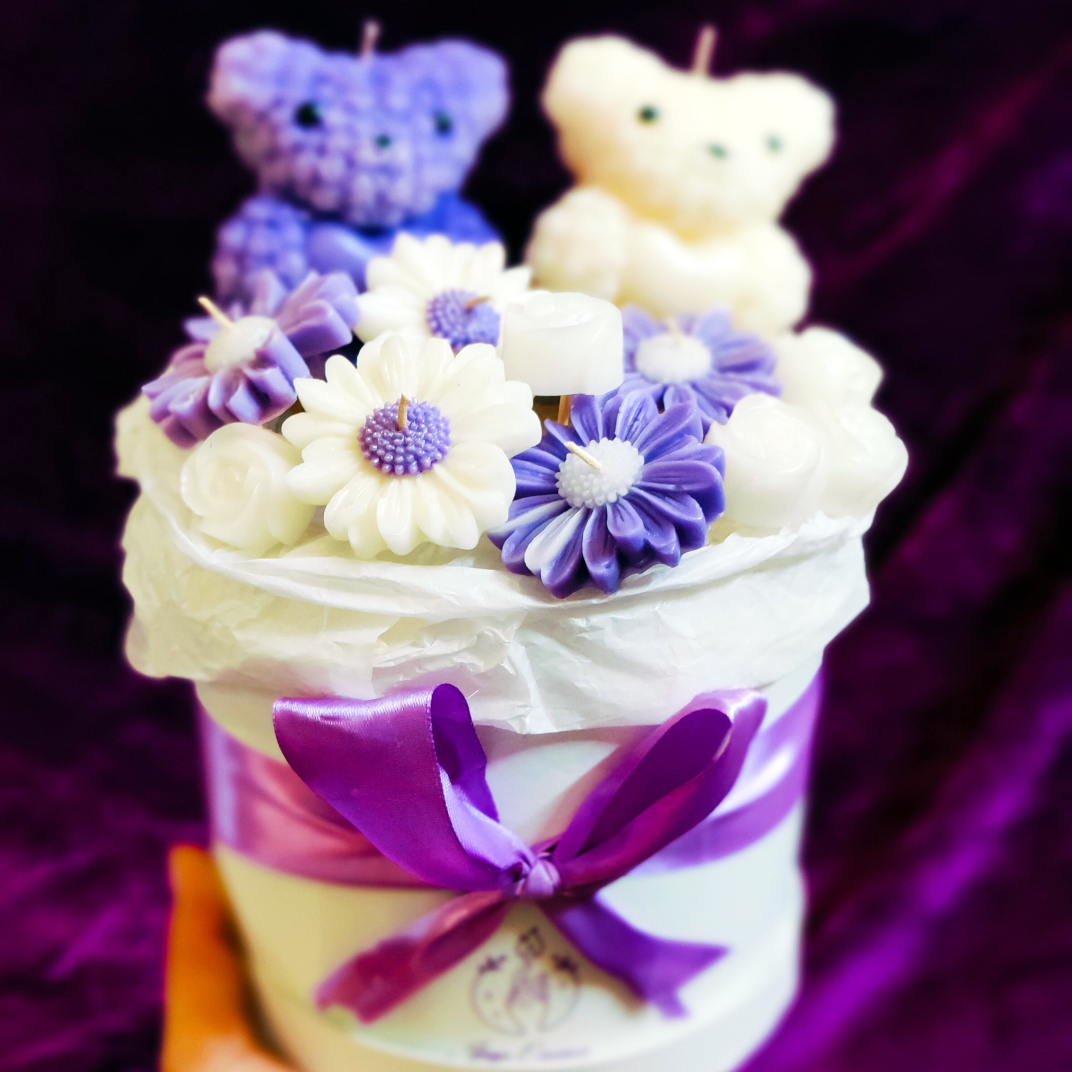 Dreamy Hug Candle Bouquet